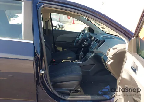 2016 Chevrolet Sonic Lt Auto z USA, uszkodzony, nr VIN 1G1JC6SH3G4166140